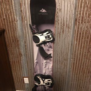 Men’s snowboard! Bought for $450